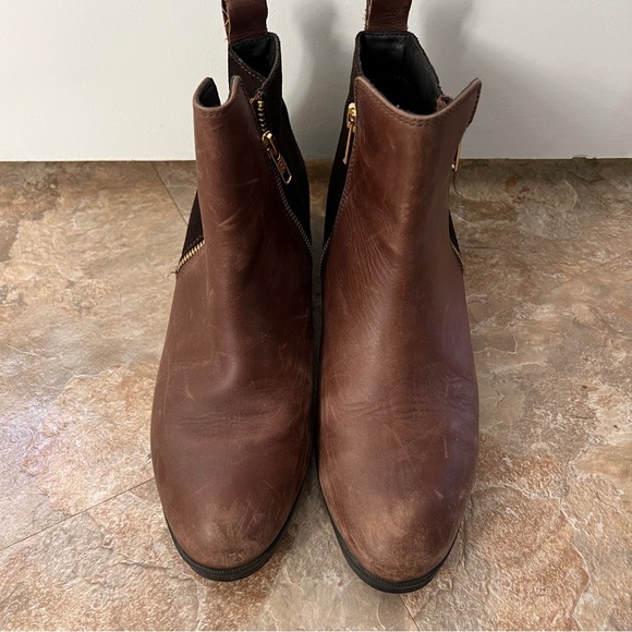 Cougar Chelsea Boots - Picture 2 of 8